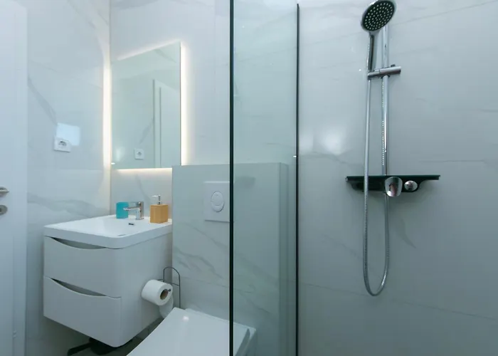 19 Lejlighed Makarska